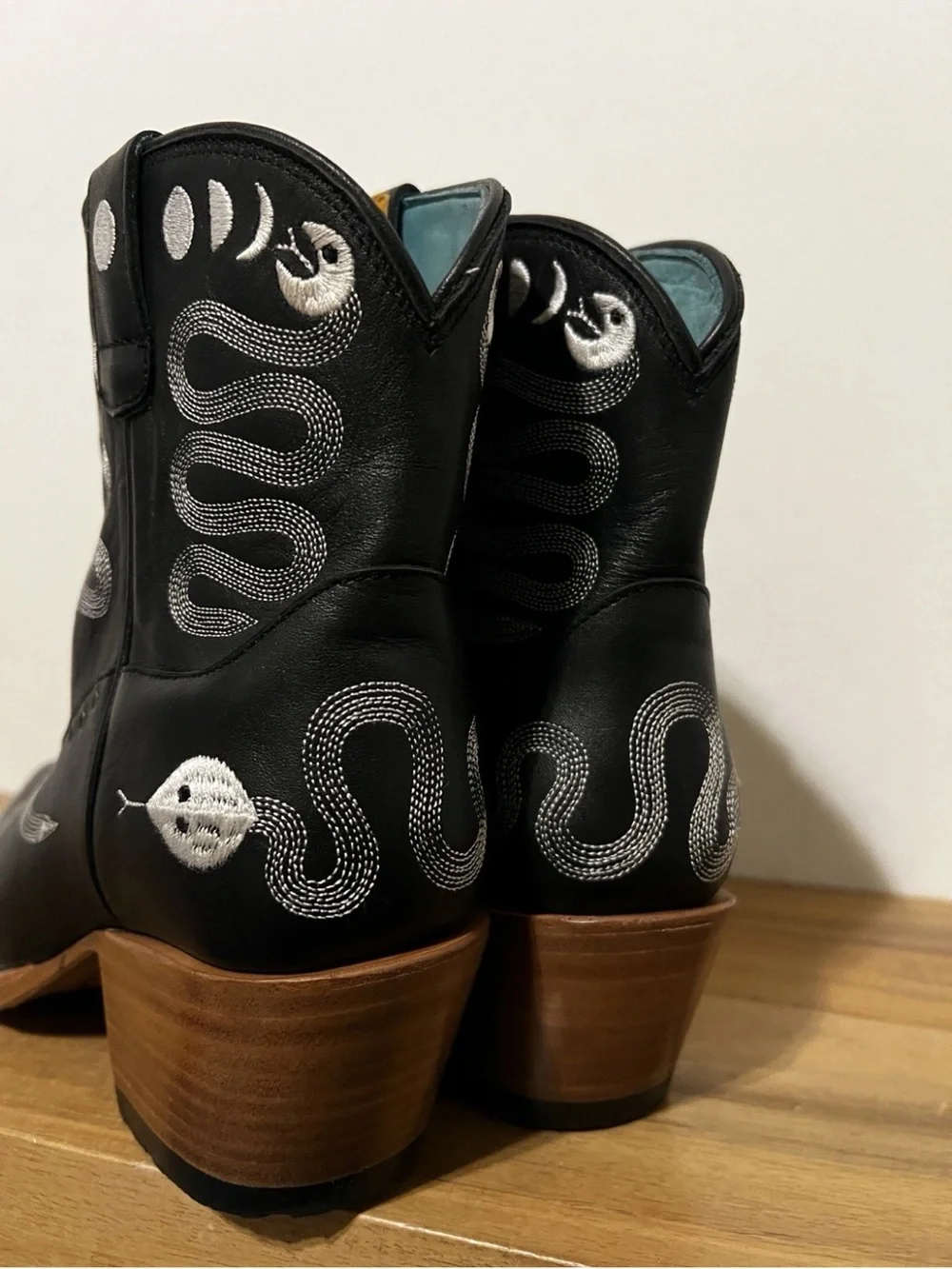 pskaufman snake junction eastern Boots black leather Size 7.5 N73